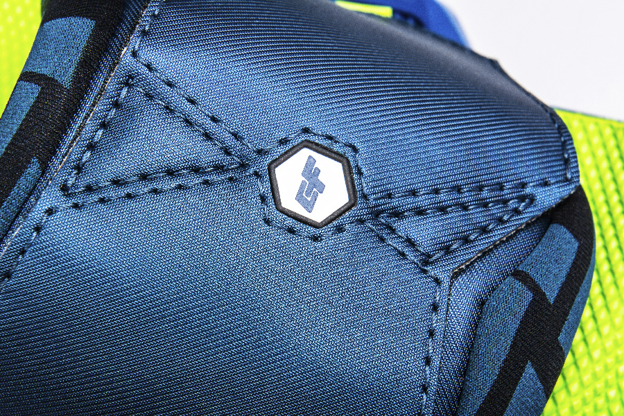 Crazyfly Hexa Bindings - Materiały Premium